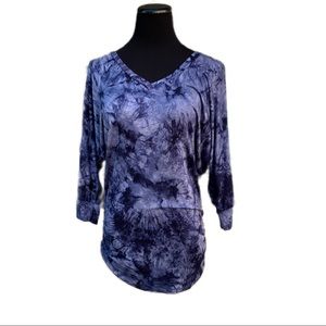 Made by Johnny Blue SZ M Tie Dye Ruched V Neck 3/4 Sleeves Blouse Top